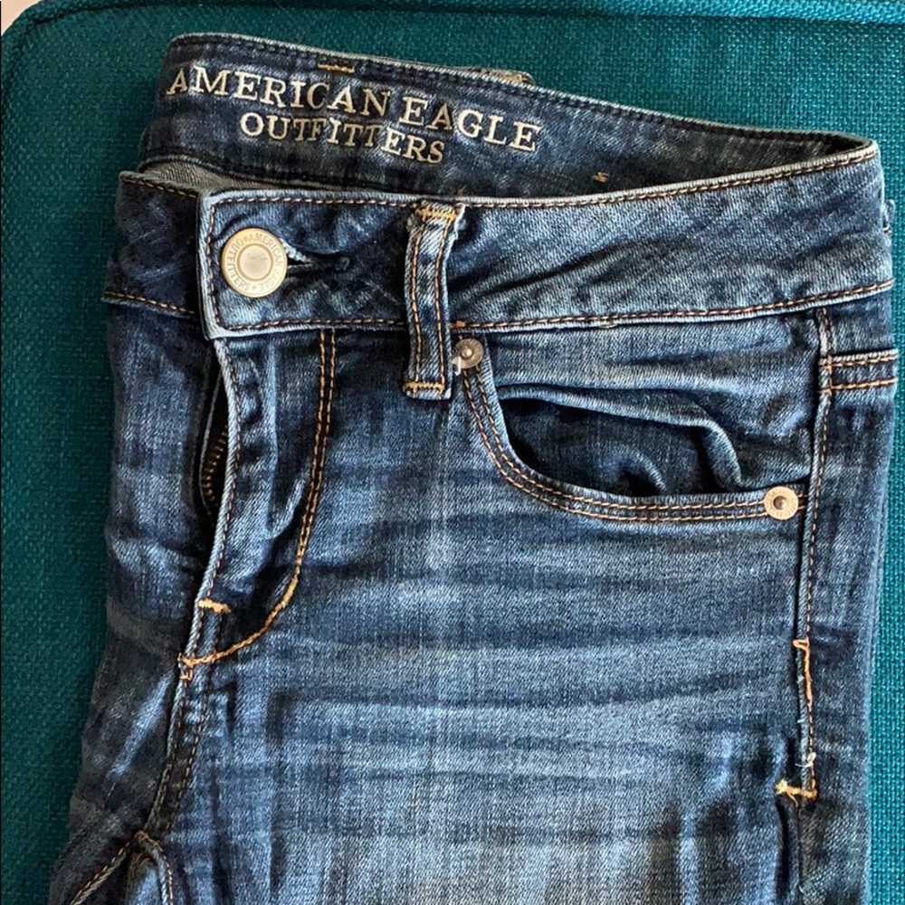 💢SOLD💢American Eagle Skinny jeans